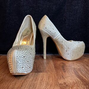 Bella Luna Women's Rhinestone Platform Stiletto Pumps Heels in Champagne